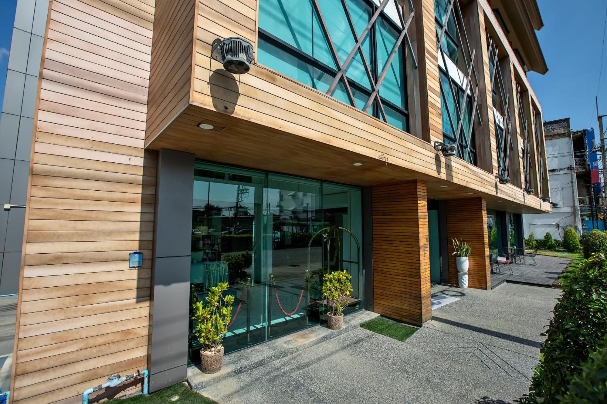 Hotel Holatel Phitsanulok Exterior foto